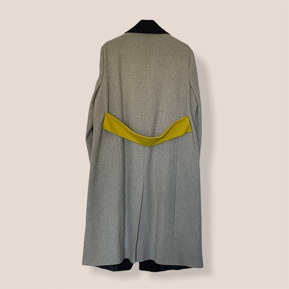 Trench coat - Picture 2 of 9